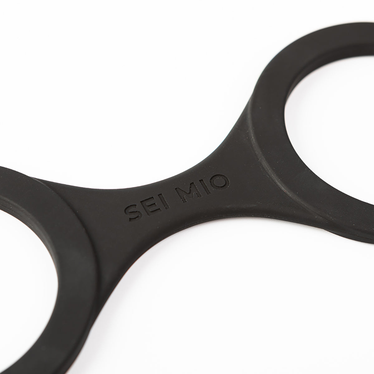 SEI MIO Handi-Cuffs Medium Super Strong Silicone Restraint Cuffs