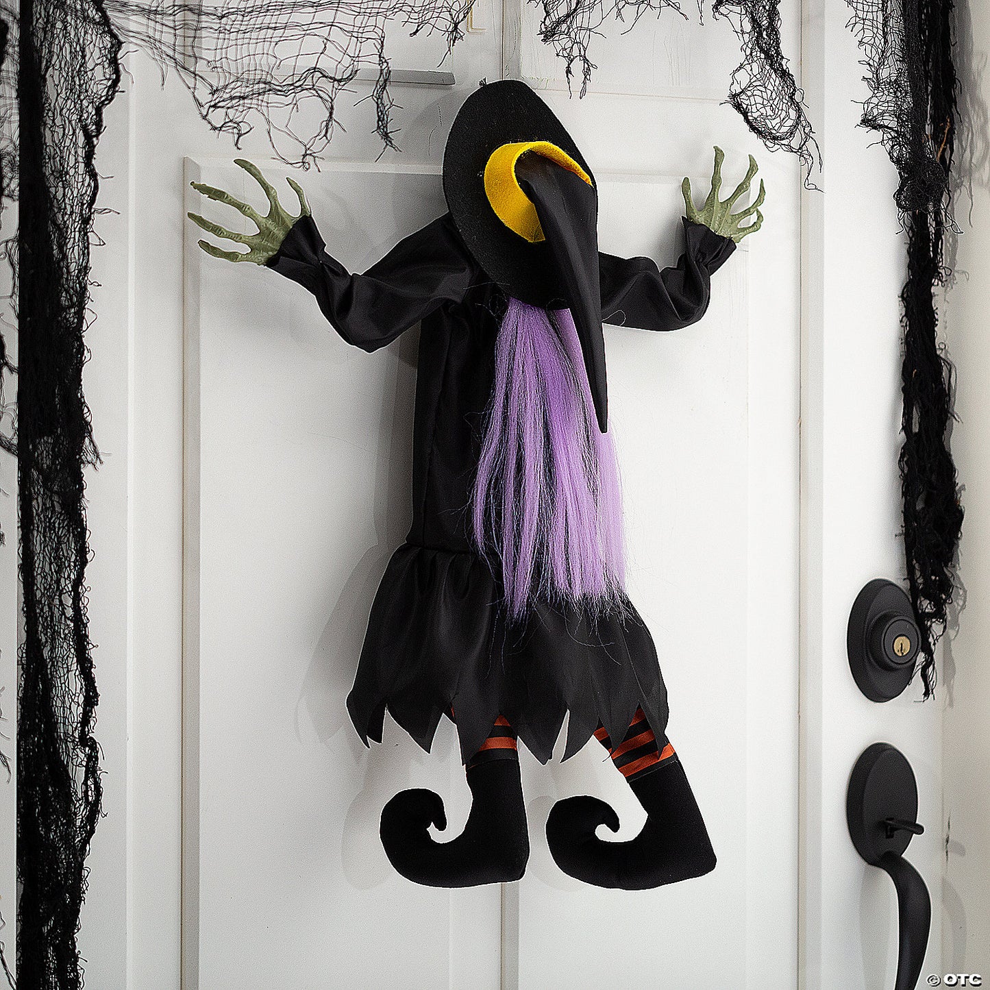 2.5 Ft Hanging Animated Witch